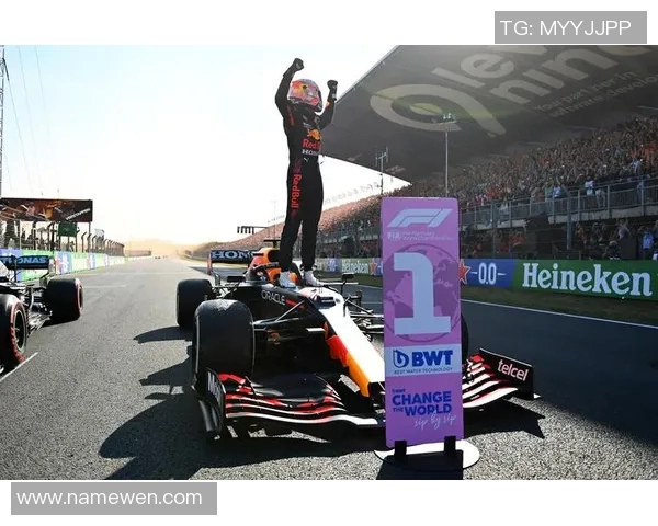 博维斯塔与查维斯激战正酣谁能在这场对决中笑到最后